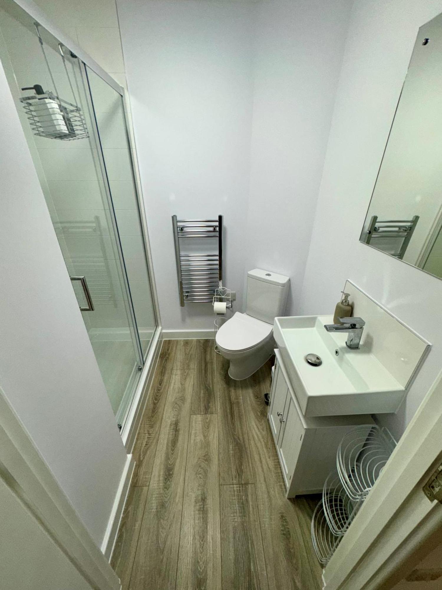 Brand New Flat 5 With Free Parking And Fast Wifi Apartman York Kültér fotó